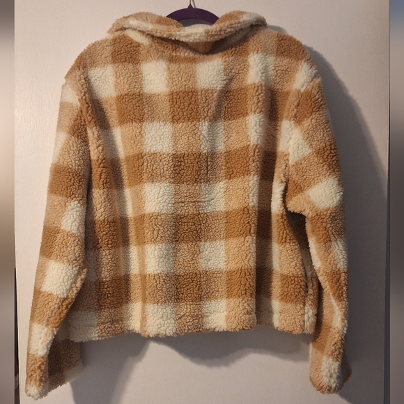 NWT Papa Vancouver Cozy Checkered Teddy Jacket - Brown and White Check - Picture 11 of 11